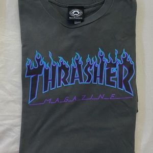thrasher grey with aqua flames shirt